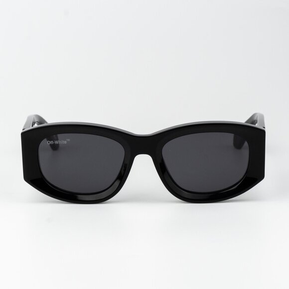 Off-White JOAN Sunglasses – Black Cat Eye Frame | Model OERI041 1007 - Picture 4 of 13